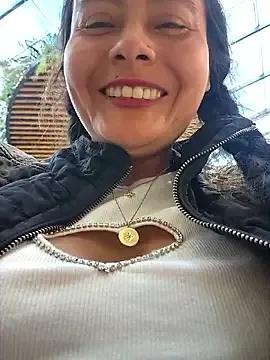 bellapaty from StripChat is Freechat