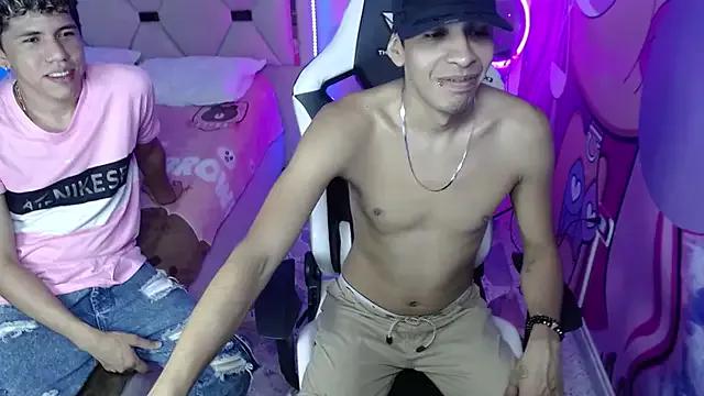 Teen sex cams free adult cams: check-out the satisfaction of conversing and c2c with our stunning models, who will teach you all about seduction and dreams with their smoking hot shapes.