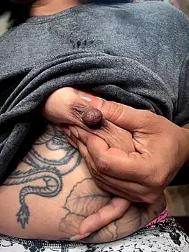bihar_sexy_tatto from StripChat is Freechat