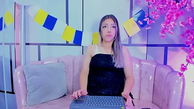 Teen sex cams free adult cams: check-out the satisfaction of conversing and c2c with our stunning models, who will teach you all about seduction and dreams with their smoking hot shapes.