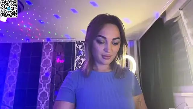 Blonde_Temptation from StripChat is Freechat