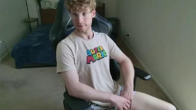 BlueEyedTallGuy94 from StripChat is Freechat