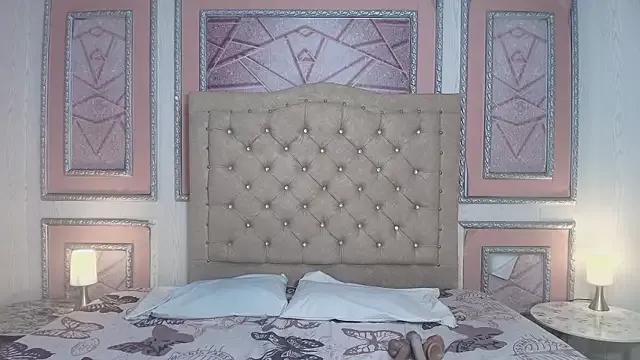 Bonnie__milf from StripChat