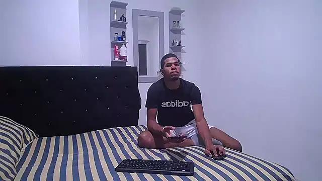 BoysMuscleBigCock from StripChat is Freechat