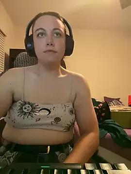 bratcore from StripChat is Freechat