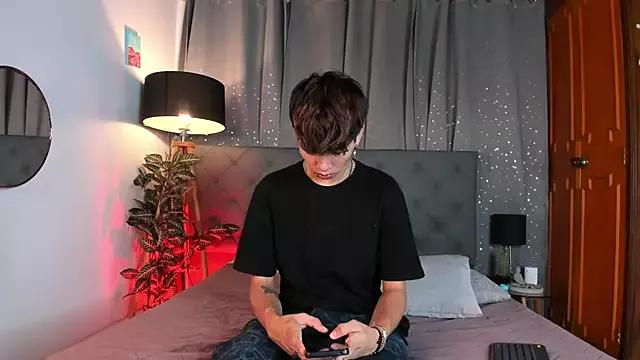 Teen sex cams free adult cams: check-out the satisfaction of conversing and c2c with our stunning models, who will teach you all about seduction and dreams with their smoking hot shapes.