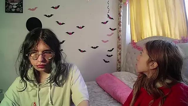 BRIAR_AND_BLAIR from StripChat is Freechat