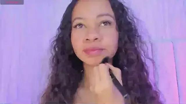 brithany_rousee from StripChat is Freechat