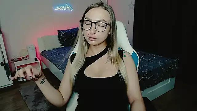 Bunny_Butt_ from StripChat is Freechat
