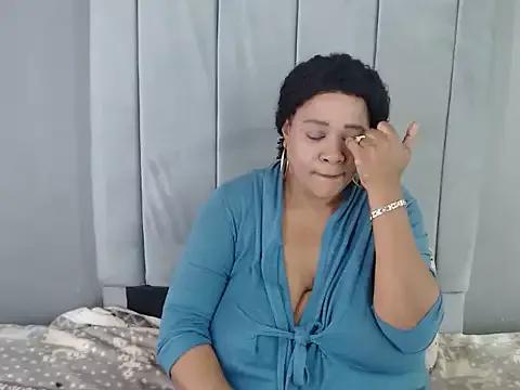 Photos of BUSTY_QUEEN_BBW from StripChat is Freechat