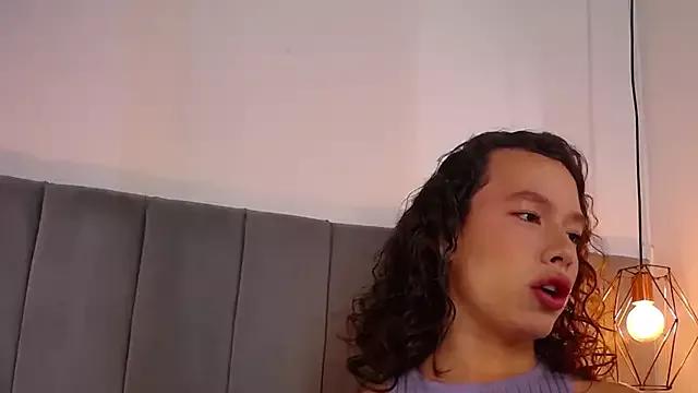 Teen sex cams free adult cams: check-out the satisfaction of conversing and c2c with our stunning models, who will teach you all about seduction and dreams with their smoking hot shapes.