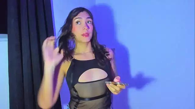 Camila_Coxx from StripChat is Freechat