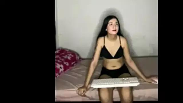 Camila_Duart3 from StripChat is Freechat
