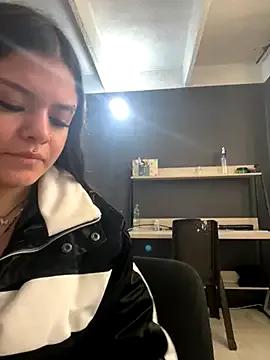 Teen sex cams free adult cams: check-out the satisfaction of conversing and c2c with our stunning models, who will teach you all about seduction and dreams with their smoking hot shapes.