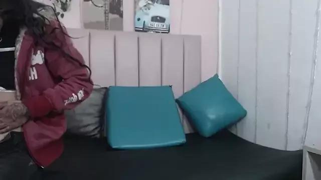 Teen sex cams free adult cams: check-out the satisfaction of conversing and c2c with our stunning models, who will teach you all about seduction and dreams with their smoking hot shapes.