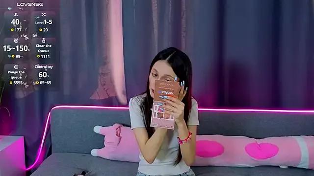 CamillaCabelelo from StripChat is Freechat
