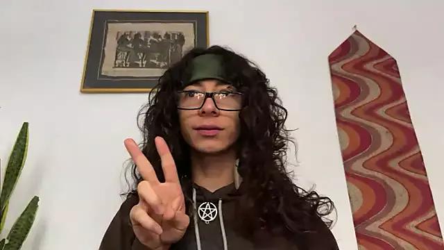 camille_delrey from StripChat is Freechat