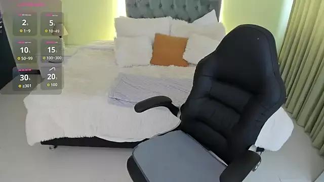 Camille_Olsen_ from StripChat is Freechat