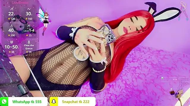 candy_sweettsxx from StripChat is Freechat