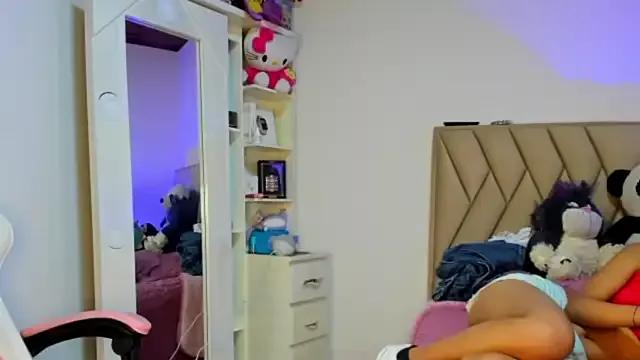 Teen sex cams free adult cams: check-out the satisfaction of conversing and c2c with our stunning models, who will teach you all about seduction and dreams with their smoking hot shapes.