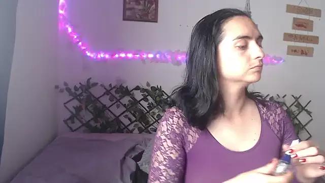 Candyparis from StripChat is Freechat