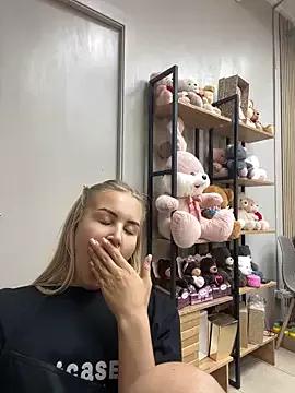 Teen sex cams free adult cams: check-out the satisfaction of conversing and c2c with our stunning models, who will teach you all about seduction and dreams with their smoking hot shapes.