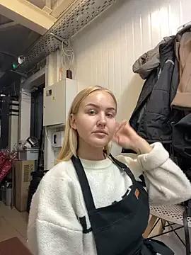 CandyVice from StripChat is Freechat
