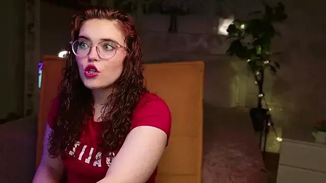 Photos of CarolinaBuzz from StripChat is Private