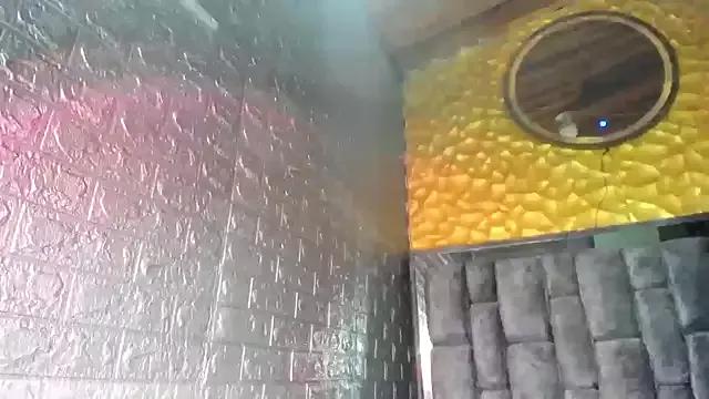 Caroline_Dark69 from StripChat is Freechat