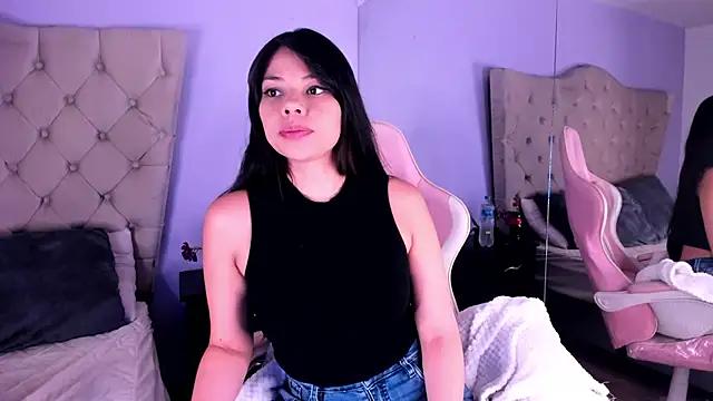 CarolineNasty from StripChat is Freechat