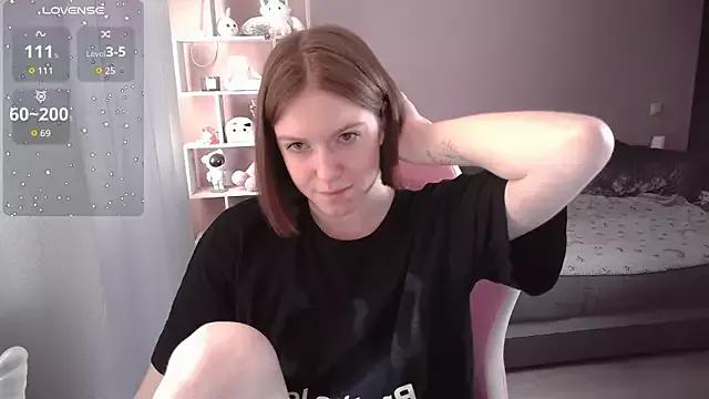 CassieJuice69 from StripChat is Freechat