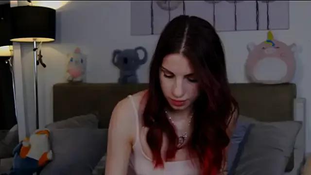 CassKiera from StripChat is Freechat