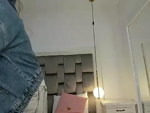 Teen sex cams free adult cams: check-out the satisfaction of conversing and c2c with our stunning models, who will teach you all about seduction and dreams with their smoking hot shapes.
