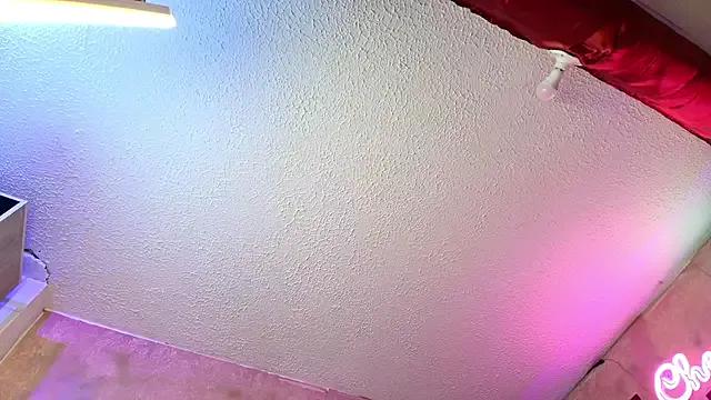 cherryy_bombshelll from StripChat is Freechat
