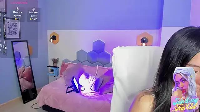 Teen sex cams free adult cams: check-out the satisfaction of conversing and c2c with our stunning models, who will teach you all about seduction and dreams with their smoking hot shapes.