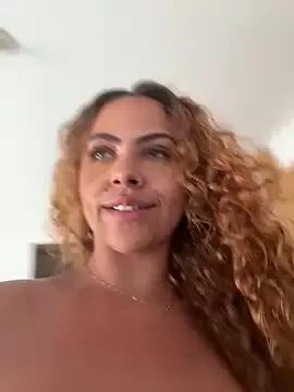 Chloe_Leaozinho from StripChat is Freechat