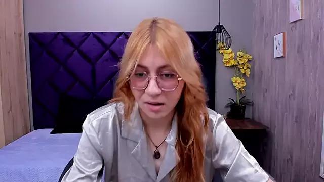 ChloeCampbell03 from StripChat is Freechat