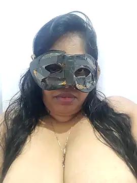 chubby_wife from StripChat is Freechat