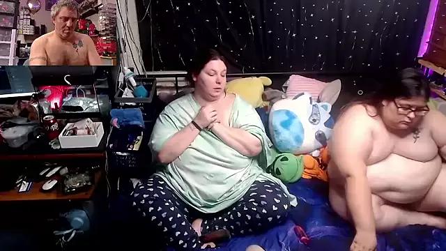 Teen sex cams free adult cams: check-out the satisfaction of conversing and c2c with our stunning models, who will teach you all about seduction and dreams with their smoking hot shapes.