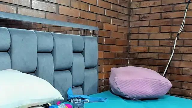 Teen sex cams free adult cams: check-out the satisfaction of conversing and c2c with our stunning models, who will teach you all about seduction and dreams with their smoking hot shapes.