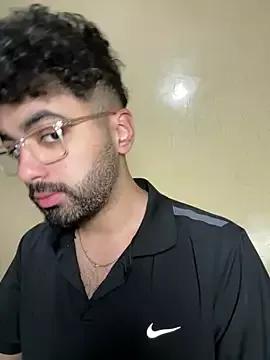 creamy_wahch from StripChat is Freechat