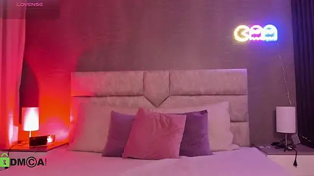 Teen sex cams free adult cams: check-out the satisfaction of conversing and c2c with our stunning models, who will teach you all about seduction and dreams with their smoking hot shapes.