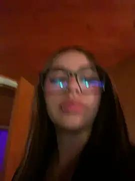 Cristina_pinkk from StripChat is Freechat