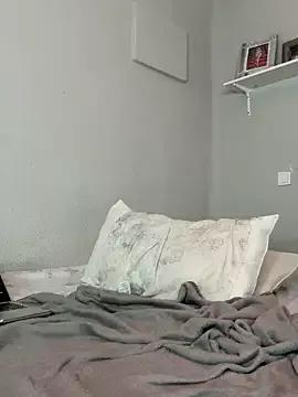Crystal_________ from StripChat is Freechat