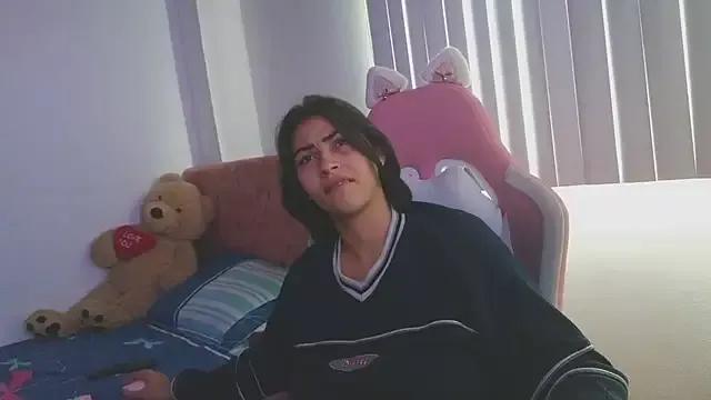 Teen sex cams free adult cams: check-out the satisfaction of conversing and c2c with our stunning models, who will teach you all about seduction and dreams with their smoking hot shapes.