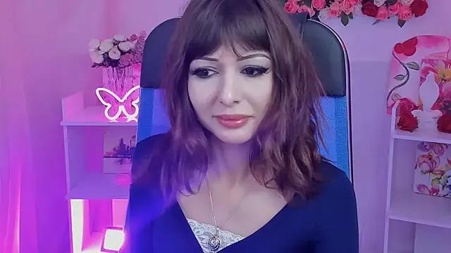 CrystallBloom from StripChat is Freechat