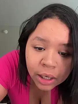 Curvyhot1315 from StripChat is Freechat