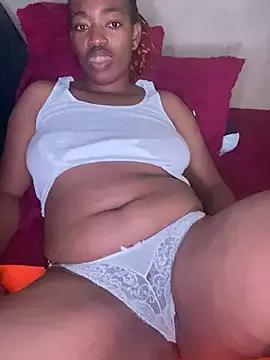 Curvyslut92 from StripChat is Freechat