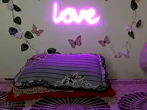 Cute-Shivanya from StripChat is Freechat