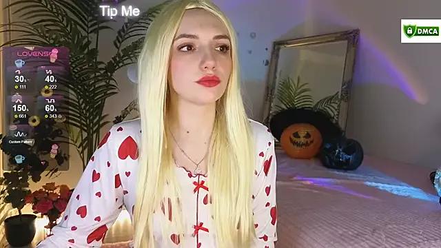 cute_cake from StripChat is Freechat